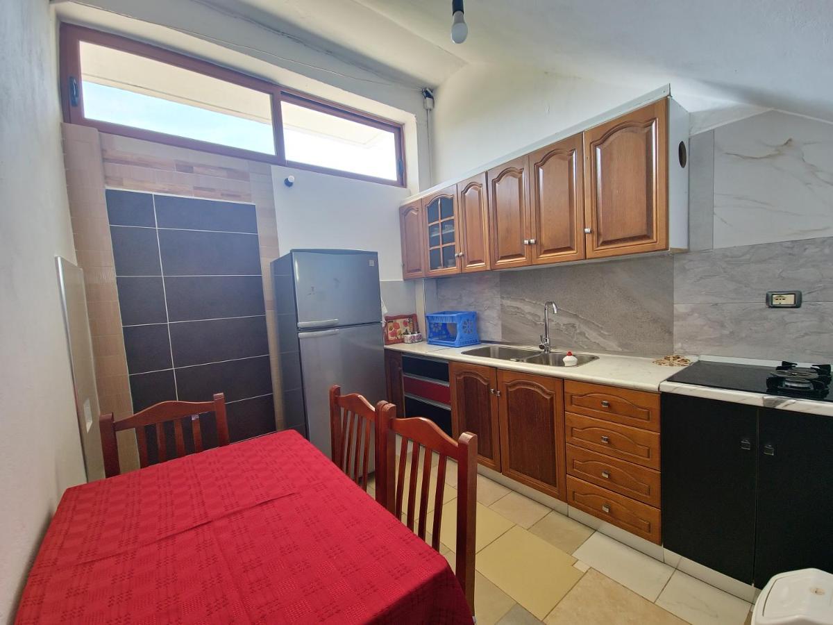Apartment Malaj